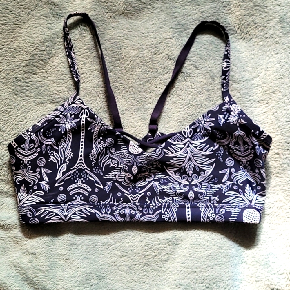Lorna jane sports bra